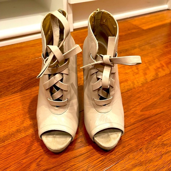 Nine west lace up peep toe booties - Picture 3 of 3